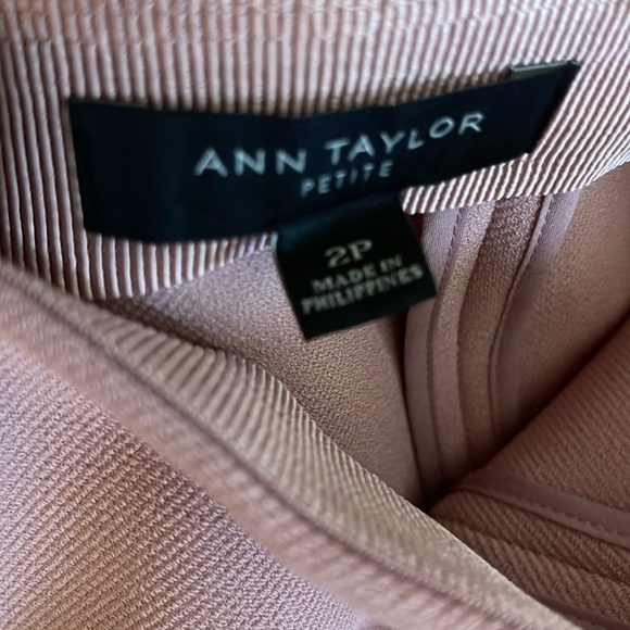 NWT Ann Taylor pique women’s skirt suit in mauve - Picture 2 of 5